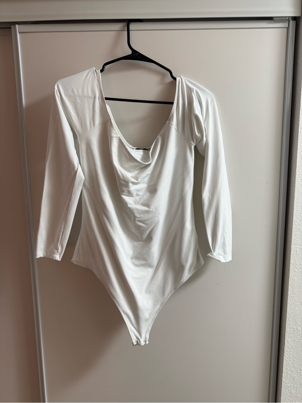 Babaton Contour Long Sleeve off shoulder White Women's Bodysuit